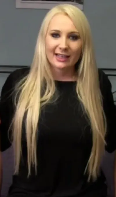 Anni Azubine