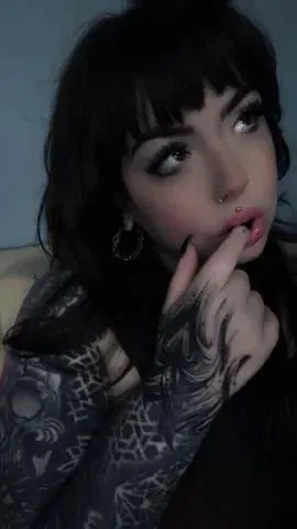 Emmy Rose Willow