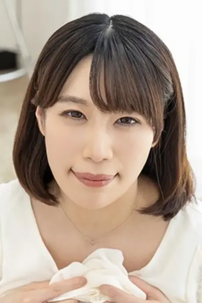 Hinako Suga