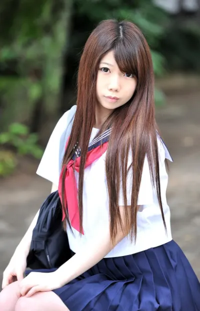 Natsu Aoi