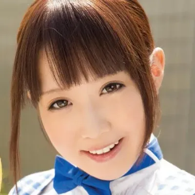 Yui Sakura