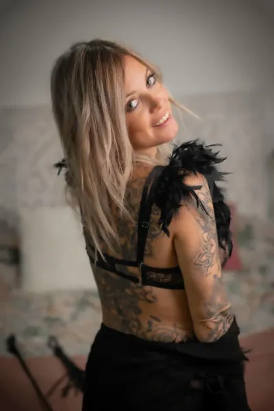 Lady Blondie
