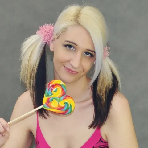 cuteblonde666