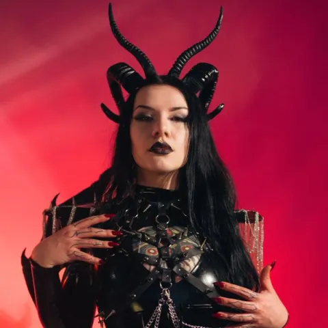 Demoness Luna