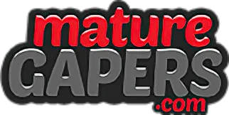 Mature Gapers